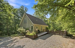 11 COBBLESTONE Way, FREDERICKSBURG, VA 22406