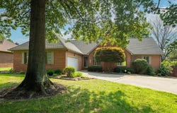 1307 Fleetwood Drive, Murray, KY 42071