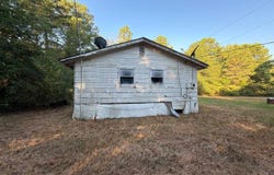 7426 State Hwy, De Berry, TX 75633