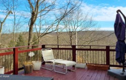 1093 Porter Drive, Bushkill, PA 18324