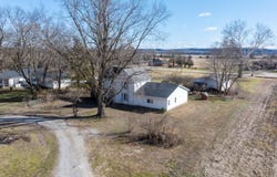 5646 Olive Street, Tebbetts, MO 65080