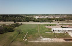 811 N Collins Freeway, Howe, TX 75459