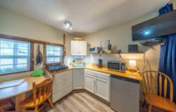 140 S 4th Street, Mammoth Spring, AR 72554