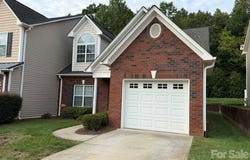 4746 Braxton Gate Lane, Hickory, NC 28602