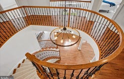 11040 HEATHLAND Drive, OAKTON, VA 22124
