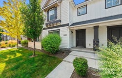 2483 E Goldstone St, Meridian, ID 83642