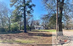 1202 E 12th, Texarkana, AR 71854