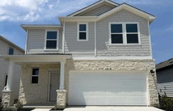 106 Hornet St, Elgin, TX 78621