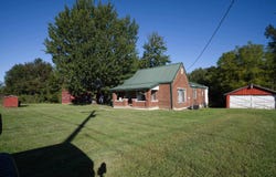 8228 W 200 S Road, Lyons, IN 47443-7040