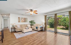 123 E Lake Dr, Antioch, CA 94509