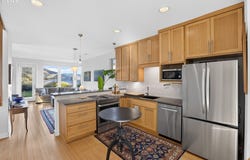 27 MOSIER CREEK Pl, Mosier, OR 97040