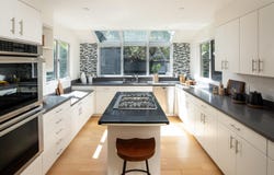 440 9th AVE, Menlo Park, CA 94025