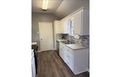 706 Rolling Hills Drive, Hewitt, TX 76643
