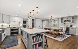 21 Arrowhead Rd, Topsfield, MA 01983