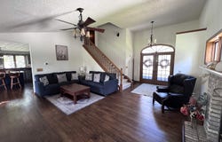 W2311 VALLEYWOOD Lane, APPLETON, WI 54915-8711