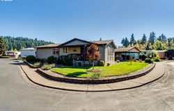 658 S 57TH St, Springfield, OR 97478