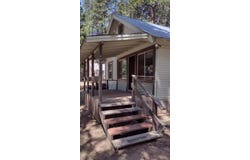 440 Trails End Drive, Camp Nelson, CA 93265