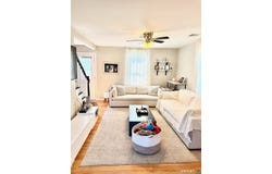 16 Windy Ridge, Trumbull, CT 06611