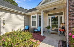 255 Candlewood Dr., Conway, SC 29526