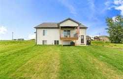803 Irving Drive, Solon, IA 52333