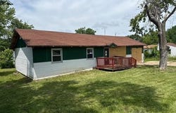 206 Mueller Drive, Cuba, MO 65453