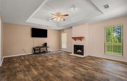 1608 Cole TER, Lavaca, AR 72941