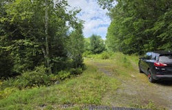 73 Brainard Road, Averill Park, NY 12018