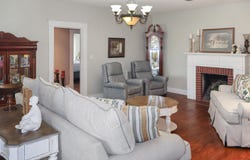720 S 6th St, Silsbee, TX 77656