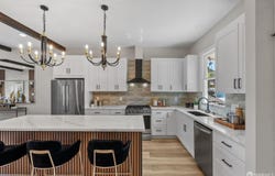 90 Peralta Avenue, San Francisco, CA 94110