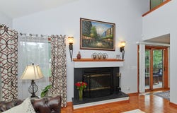 9041 DELPHIA Avenue, Des Plaines, IL 60016