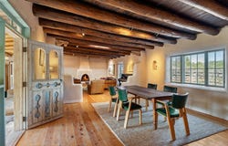 416 Apodaca Hill, Santa Fe, NM 87501