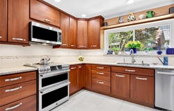 20 Fox Ridge, Roslyn, NY 11576