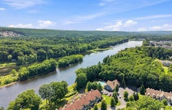 502 Braeburn Path, Matamoras, PA 18336