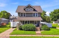 408 E 2nd Street, Washington, IA 52353