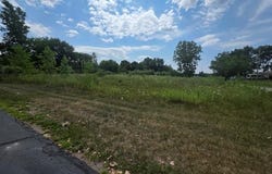 113 Devonshire Drive, Lapeer, MI 48446
