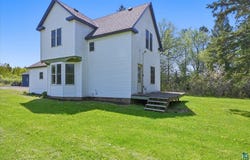 6411 Preston Rd, Superior, WI 54880
