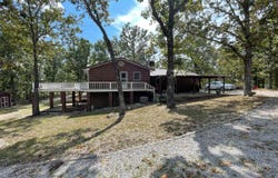 1218 Fox Circle Drive, Mountain View, MO 65548