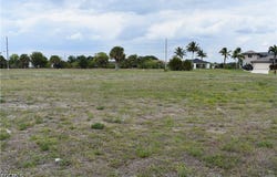1305 Tropicana Parkway W, Cape Coral, FL 33993