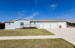 2455 Prairie Eagle Cir, Huron, SD 57350