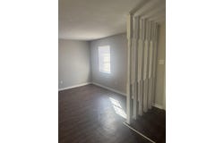 996 UNIVERSITY St, Memphis, TN 38107