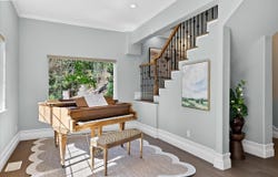 6700 Moore Dr, Oakland, CA 94611