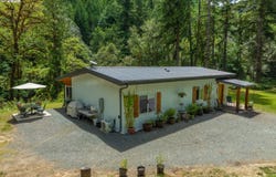 20736 HIGHWAY 42, MyrtlePoint, OR 97458