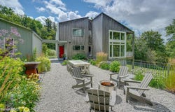 103 Long View Dr, Becket, MA 01223