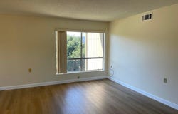286 Oakleaf Drive 35, Thousand Oaks, CA 91360