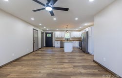 2415 Deatherage Avenue, West Plains, MO 65775