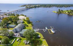 303 Midyette Street, Oriental, NC 28571