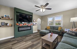 2202 MORRIE AVE, Cheyenne, WY 82001
