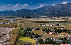 536 SNAKE RIVER Drive, Alpine, WY 83128