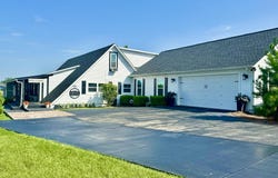 550 Pine Needle Rd, Douglas, GA 31535