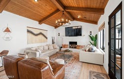 1015 E COUNTRY GABLES Drive, Phoenix, AZ 85022